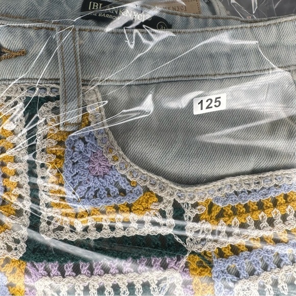 BLANKNYC Crochet Front Cutoff Denim Shorts Size 31 NWT - Picture 13 of 13